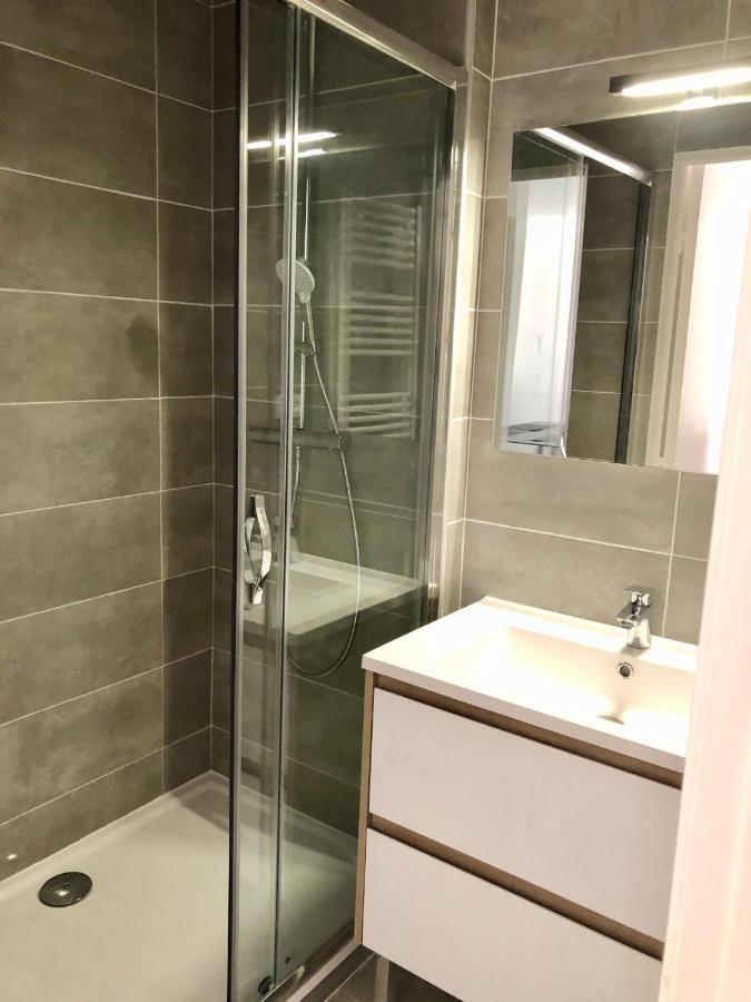 Apartment Newly Renovated Aircond-Wifi-Pool-Sea View-150M To Beaches- Saint Aygulf Exterior foto